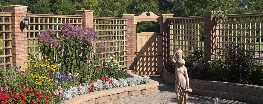 garden gates and privacy fencing